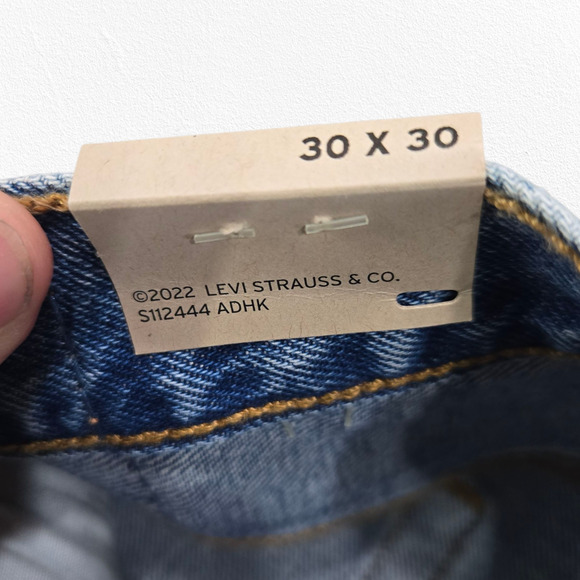 Levi's 501 Medium Wash 150th Anniversary High Rise Straight Leg Jeans Size 30 - Picture 5 of 12